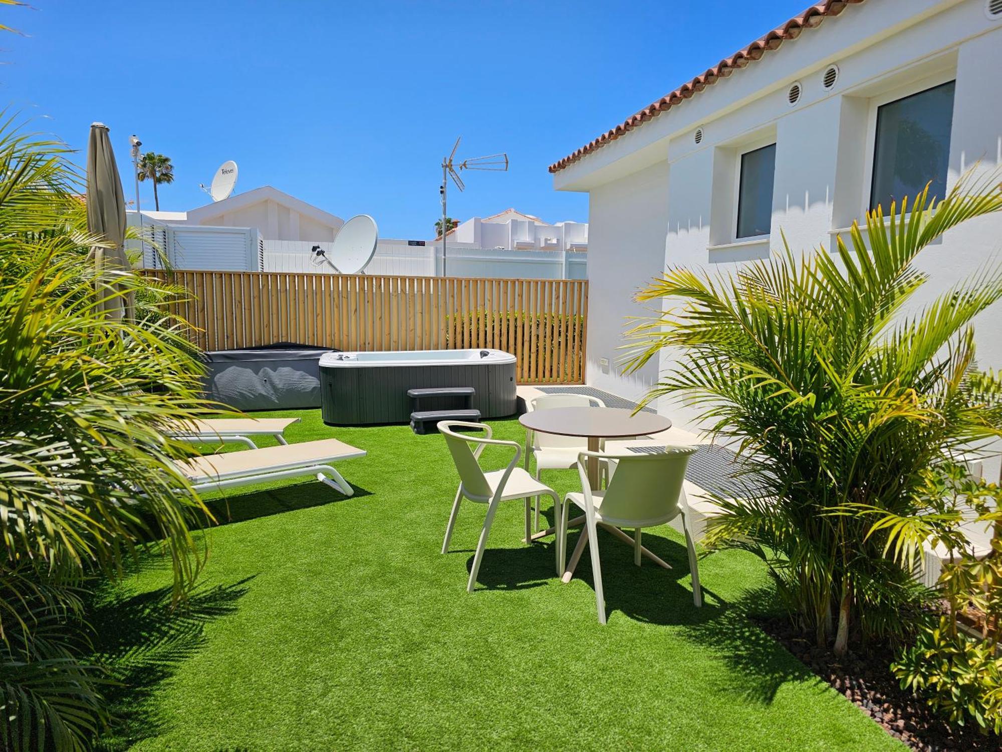 Aparthotel Mar Bianco - Gay Men Only Maspalomas  Zewnętrze zdjęcie