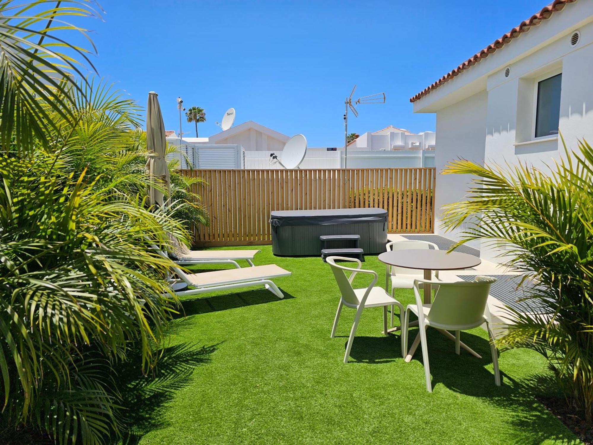 Aparthotel Mar Bianco - Gay Men Only Maspalomas  Zewnętrze zdjęcie